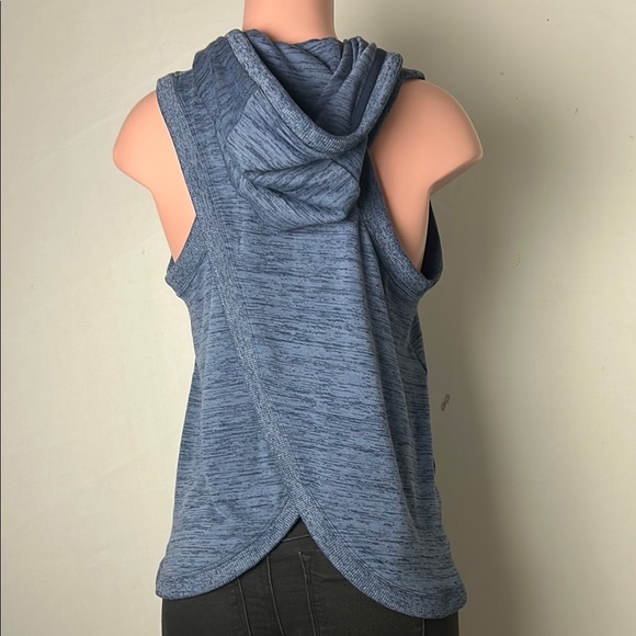 Athleta Blissful Vest Women’s Workout Gym Athletic Sports Top Size XS - Picture 8 of 13